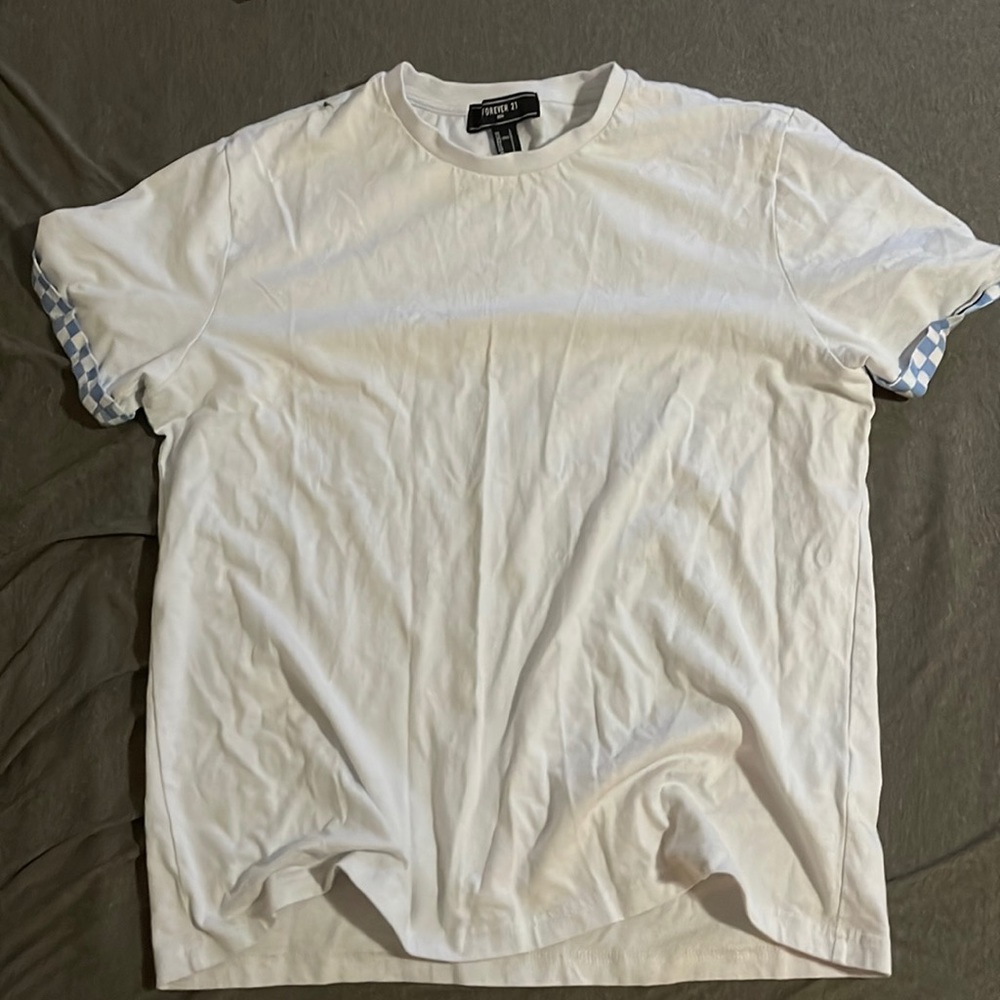 Forever 21 T shirt